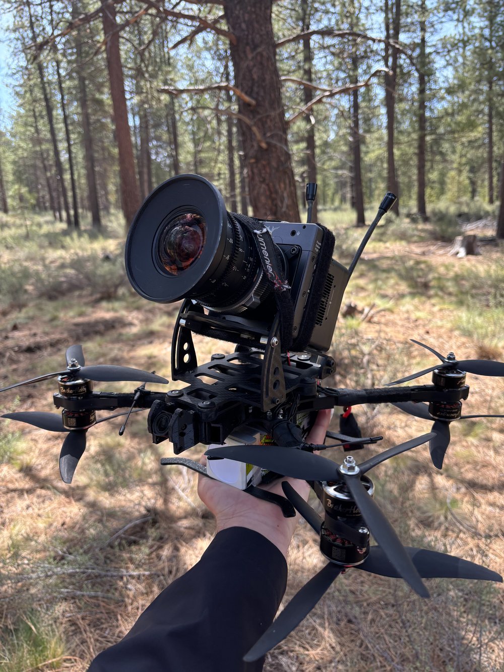 Cinelifter with cinema camera